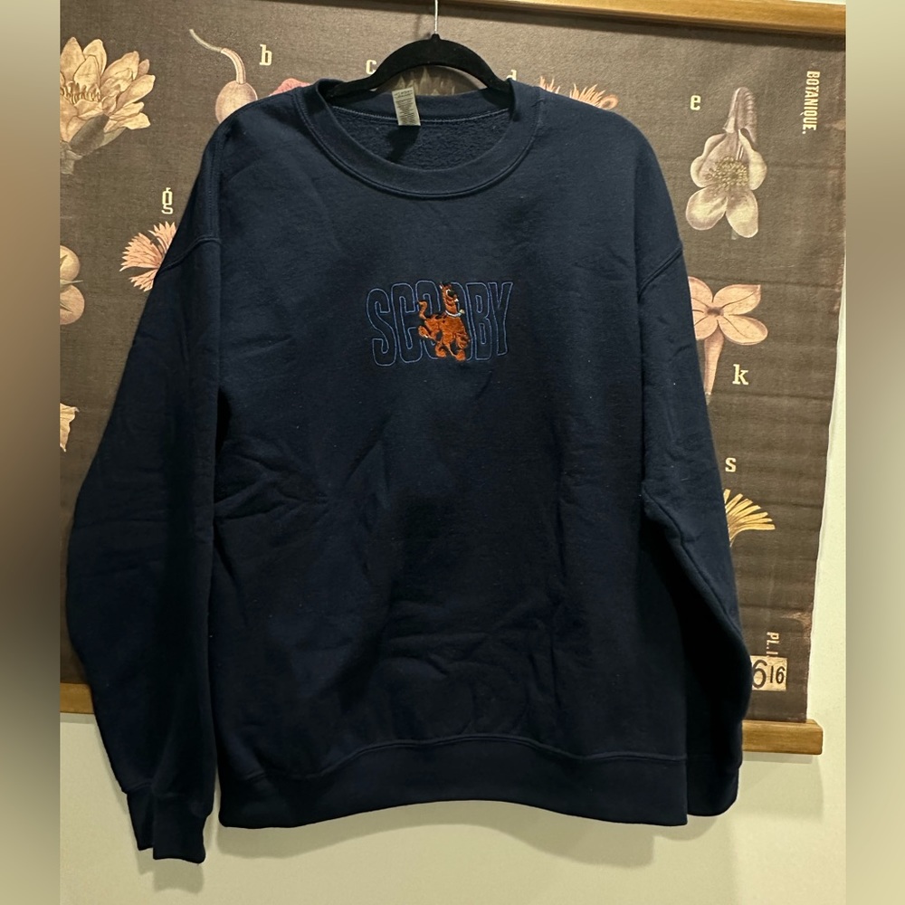Scooby Doo embroidered navy blue crewneck